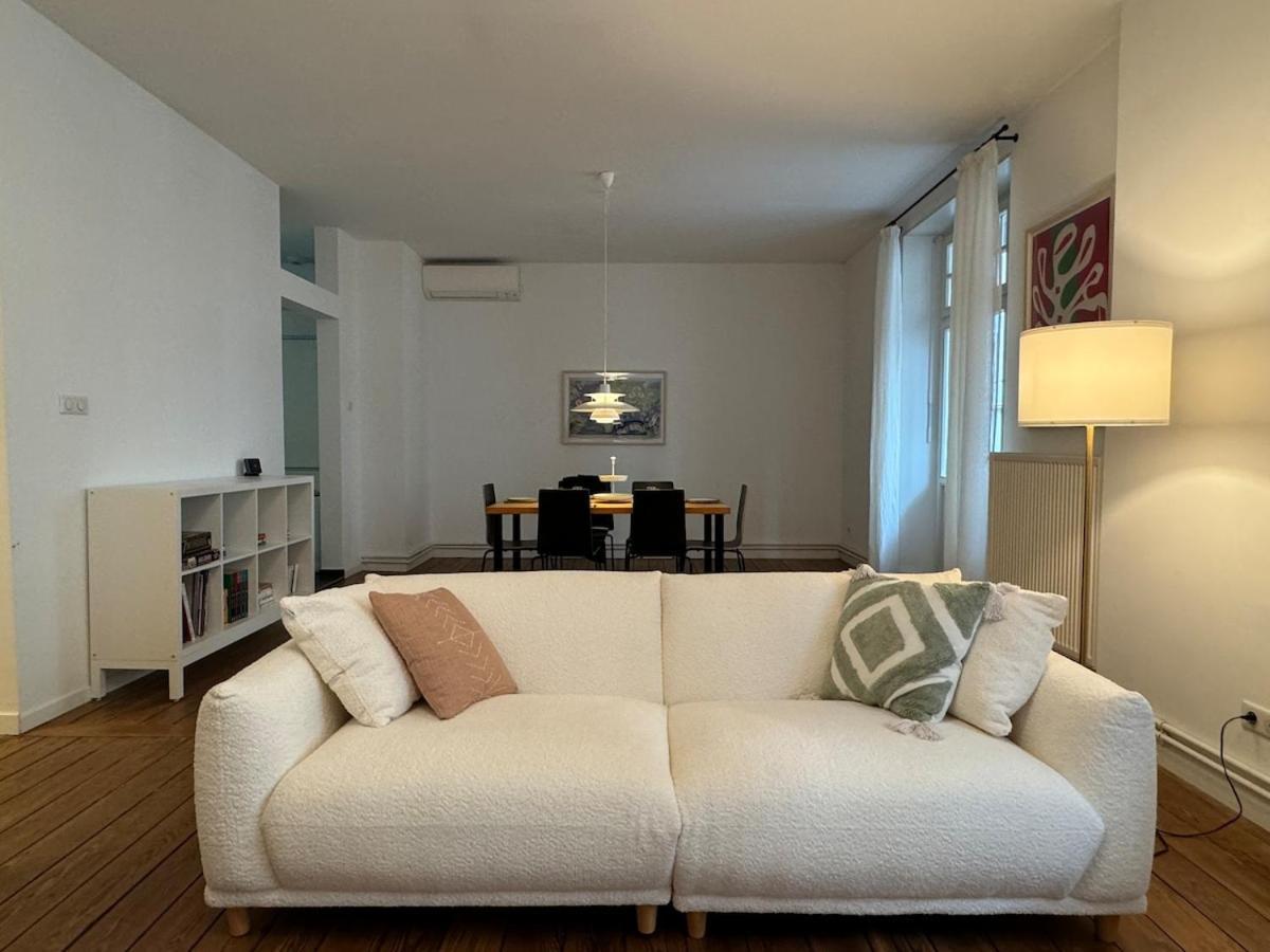 Apartment Lovely 3 Bedrooms 110m2 *